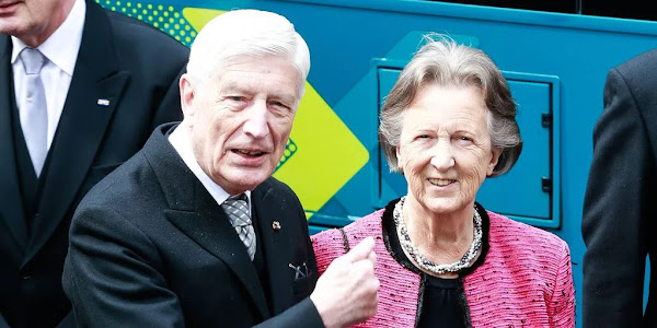 Hollanda'nın Eski Başbakanı ve Eşi Ötanaziyle Hayatına Son Verdi