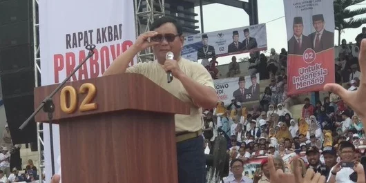 Panas! Prabowo Serang Kartu-kartu Jokowi Saat Kampanye di Bandung