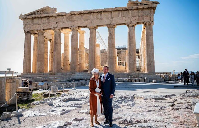 King and Queen visited the Acropolis, Erechtheion and the Parthenon