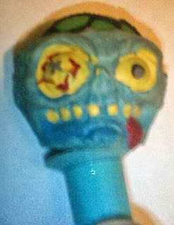 Blue monster head pen