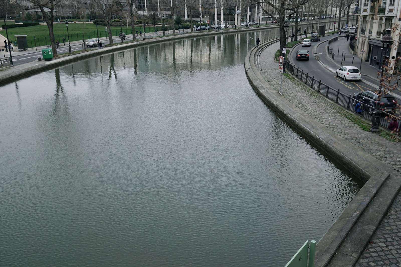 サン・マルタン運河（Canal Saint-Martin）