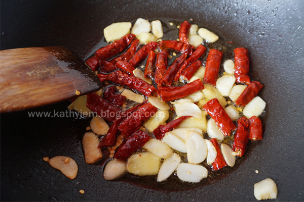 Kathyjem: Resepi Paling Mudah Nak Masak Sizzling Yee Mee!