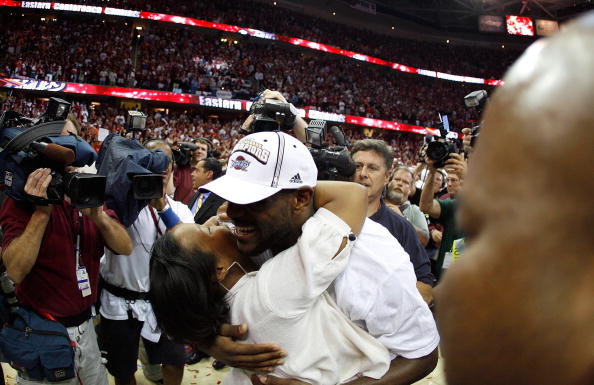 lebron james wife. Lebron+james+wife+savannah