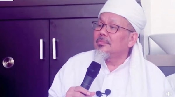 Gegara BPJS Naik, Wasekjen MUI Tanya: Rakyat Boleh Ikuti Jokowi Gak Patuh Hukum?