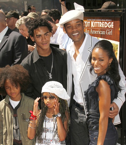 pics of will smith and family. Will Smith Family Wallpaper