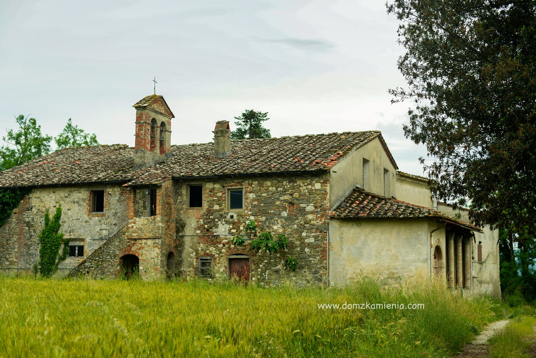 Dom z Kamienia Mugello, nieznany region Toskanii