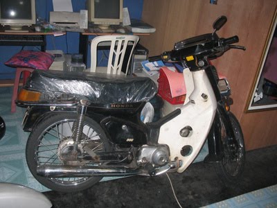 April 2010  Gambar Modifikasi Motor Antik