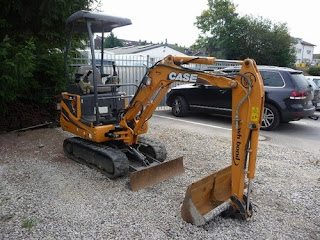 Case CX15B digger