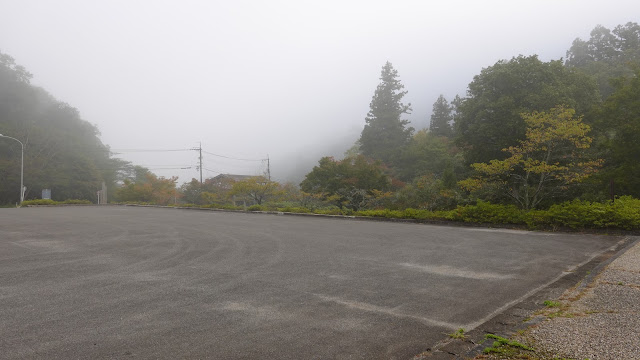 鳥取県日野郡日野町中菅 滝山（たきさん）公園 駐車場