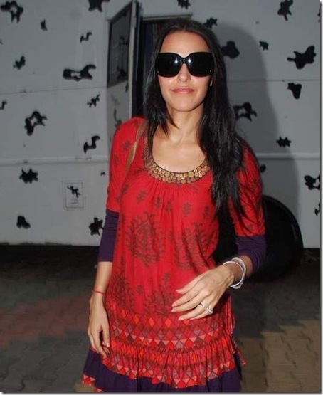 Aishwarya, Akshay & Neha Dhupia at Zee TV’s Action Replay Event5