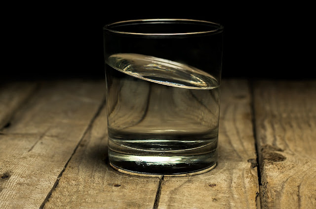 Bisakah ditemukan Air Minum yang Murni Seperti Iklan komersial?