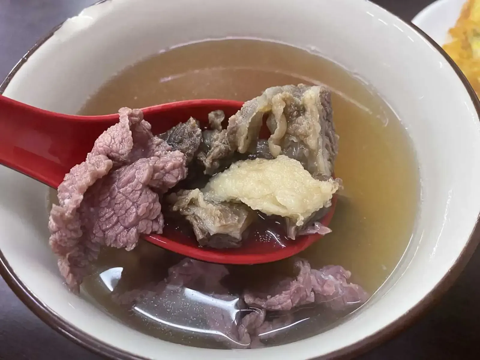 在台南就是要吃溫體牛肉湯啊