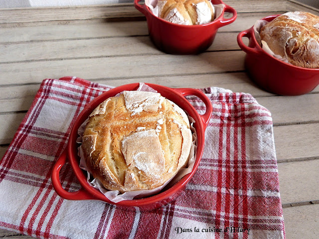 Petits pains en mini-cocottes