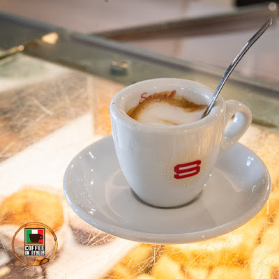 Bars in Rome, Italy - Full Espresso