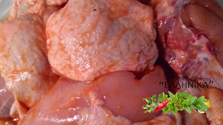 Ζουμερό κοτόπουλο στο φούρνο με πατάτες 03