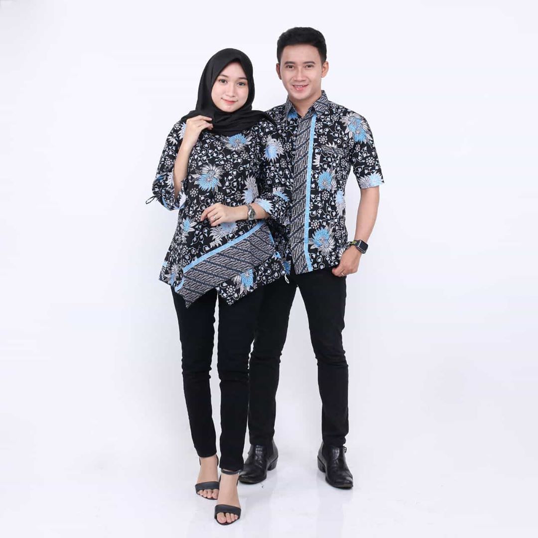  Model  Batik Couple  Modern Terbaru  2021  Desain Mewah 