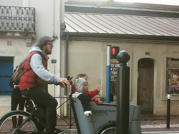 Sorties en famille #6 - Essai d'un vélo cargo 