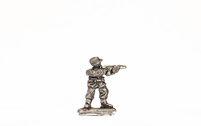 KSK3   Standing, firing M1 carbine