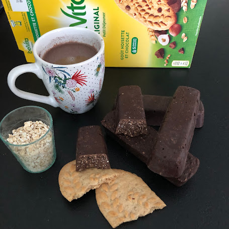 Granola choco barres biscuitées à la noisette (sans cuisson)