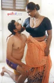 Kerala Hot Married Aunties mulai photos