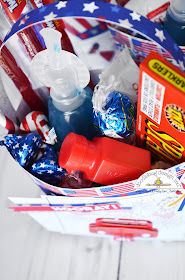4th of July treat buckets by Wendy Sue Anderson with the "Yankee Doodle" collection from Doodlebug Design Inc.