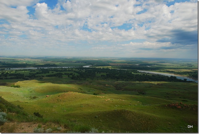 07-01-13 A Milk and Missouri River Overlook (6)