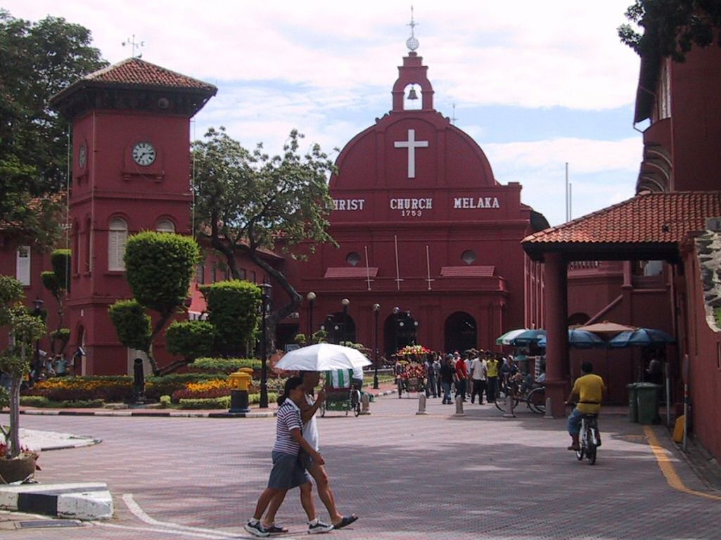 the red city of malaysia melaka is the oldest capital city in the ...