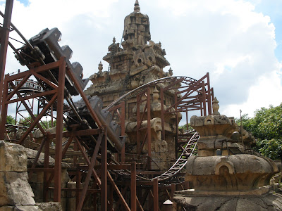 Indiana-Jones-and-the-Temple-of-Peril-Disneyland-Paris
