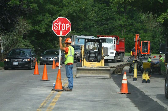 Construction Safety : Movement of Vehicular Traffic