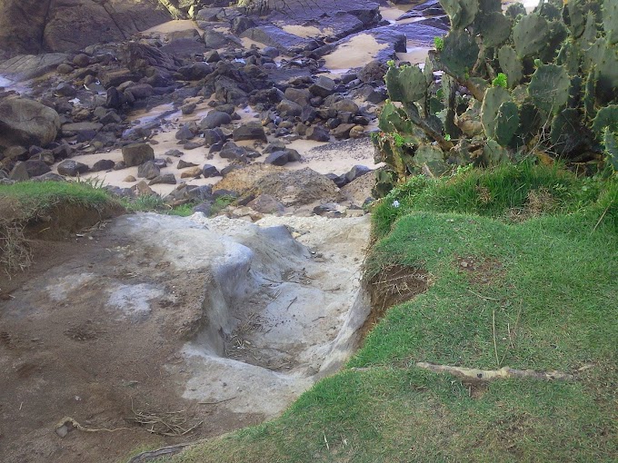 Morador fez o trabalho que seria da prefeitura na Prainha da Fonte do Boi