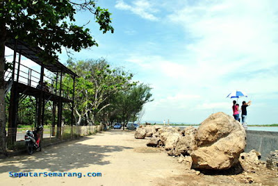 akcayatour, Pantai Marina, travel malang semarang, travel semarang malang, Wisata Semarang