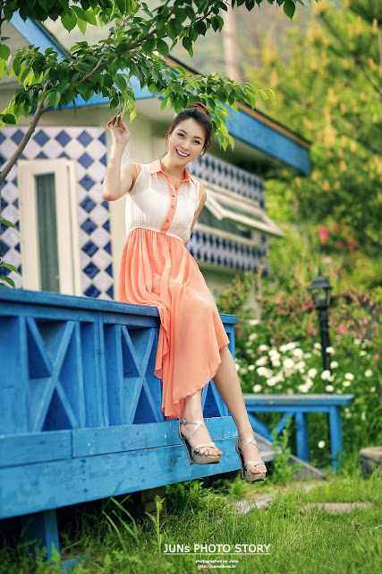 Angel Ju Da Ha - Outdoor Photoshoot