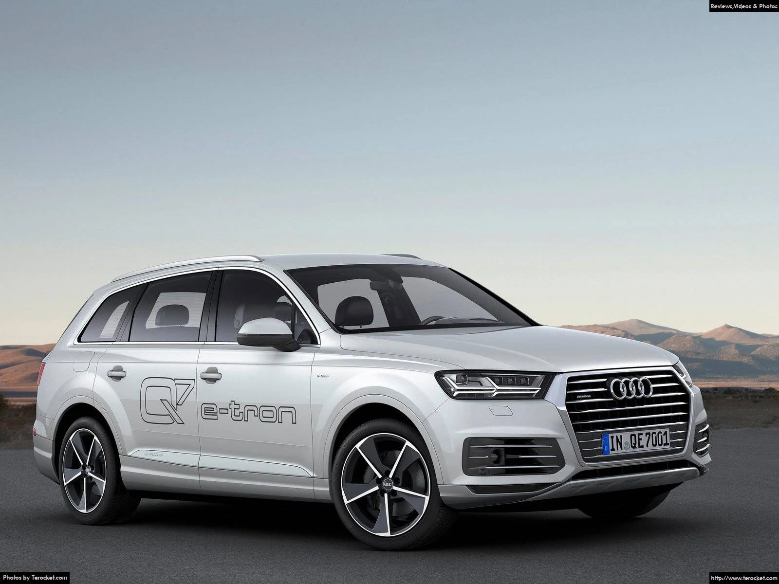 Hình ảnh xe ô tô Audi Q7 e-tron 3.0 TDI quattro 2017 & nội ngoại thất