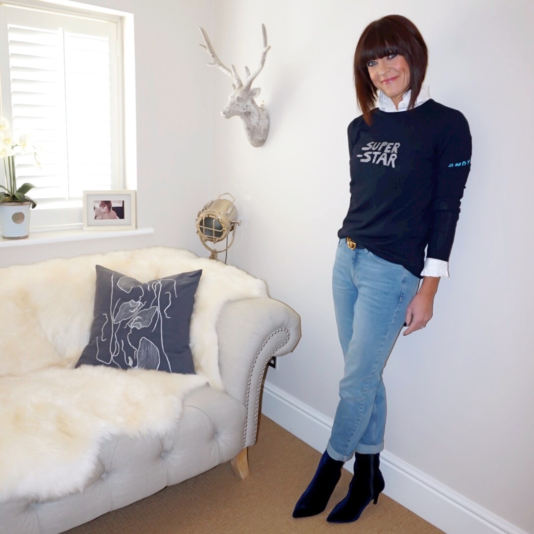 my midlife fashion, uniqlo frill collar blouse, bella freud star man jumper, gucci 2cm double GG belt, the white company brompton boyfriend jeans, marks and spencer stiletto heel side zip ankle boots