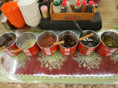 Free condiments in Jiaoxi bathhouse public restaurant in Yilan