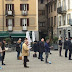 COMO SENTINELLE IN PIEDI DI NUOVO IN PIAZZA. IL PRC: SIAMO INDIGNATI.