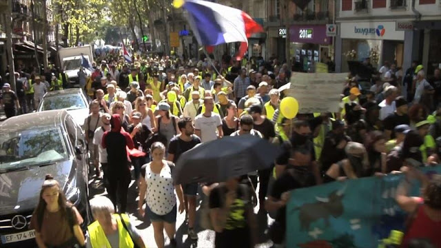 “Chalecos amarillos” franceses marchan por 42 semana consecutiva