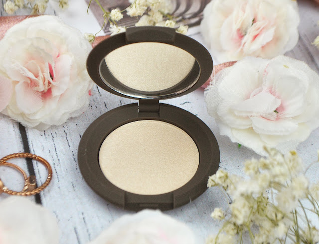 Trying Out Becca Highlighter & Setting Powder, Lovelaughslipstick Blog