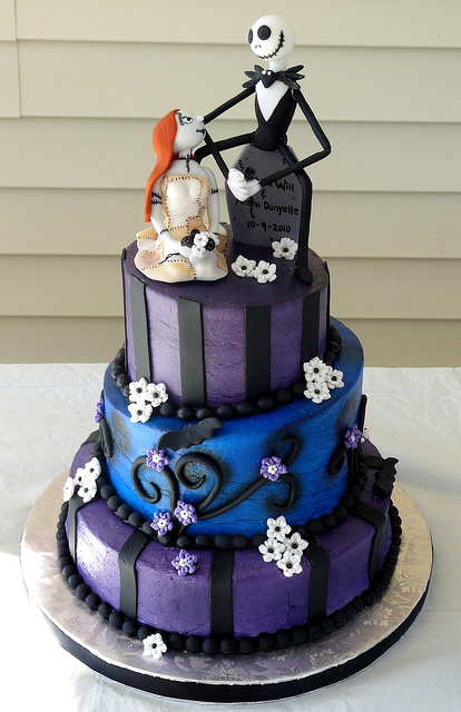 Nightmare before christmas wedding cake uk