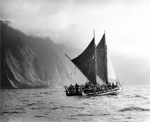 MISSION LANGUAGE LAB: "The Voyage of the Hokule'a" by Edcon Publishing