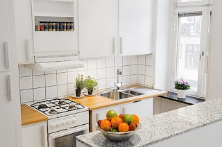 http://www.mvmads.com/stylish-kitchen-for-small-apartment/cozy-small-kitchen-ideas-for-small-space-apartment/