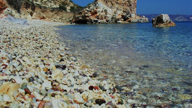 kastanas beach,Milos island