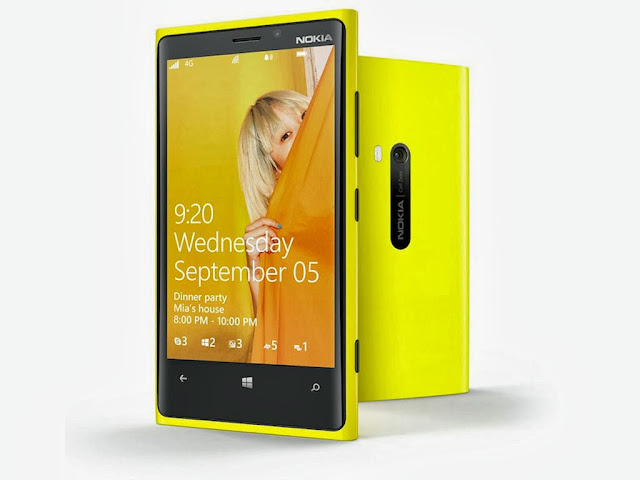 Nokia Launches New Windows 8 Mobile Lumia 920 