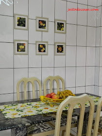 cozinha decorada com estampa de frutas