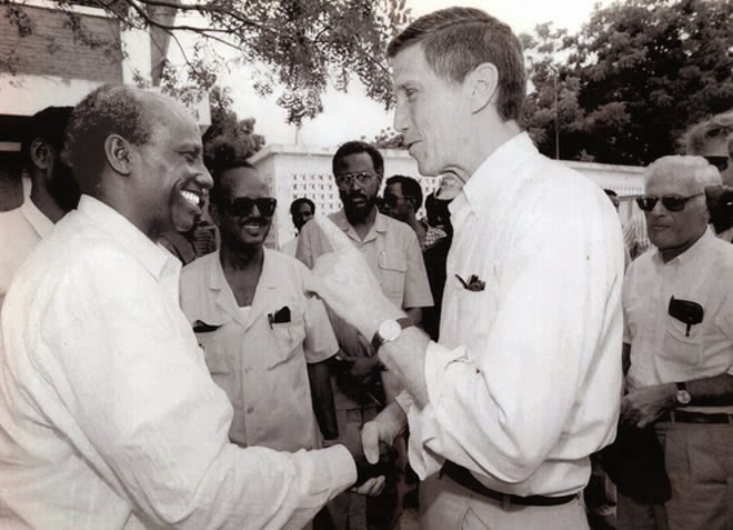 Diblumaasi ka dhaadhiciyo General Ceydiid inuu sii daayo duuliyihii Marayanka ahaa oo Geeriyoodey(Aqriso Qaabka uu ugu Dhaadhiciyaya)