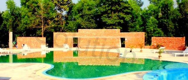 Chuti resort swimming pool