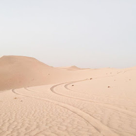 dune bashing abu dhabi
