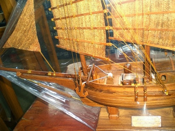  Kerajinan Tangan Miniatur Kapal Dari Bambu 