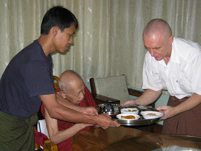 Donating food to Sayadaw U Kundala in June 2009
