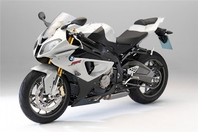 BMW S 1000 RR 2011 is available in new color versions